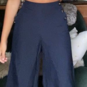 Ann Taylor wide legged navy pants size 6